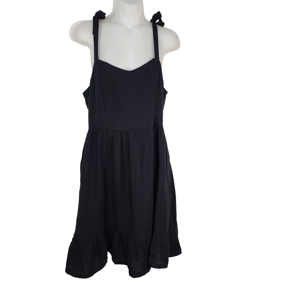 Old Navy Womens Mini Cami Dress Medium Fit & Flare Tie Shoulder Black Smocking - Picture 1 of 10